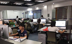 �}����̴��\�I